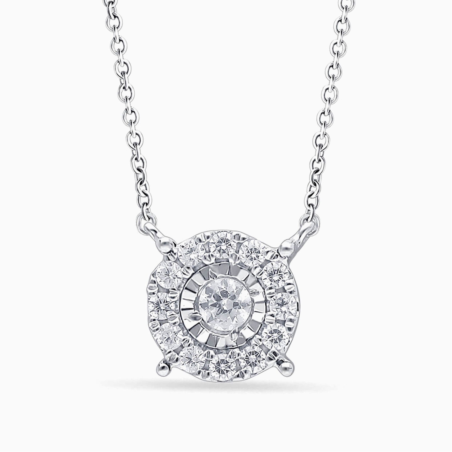 Circle Diamond Necklace in 18K Gold Circle Diamond Necklace in 18K Gold