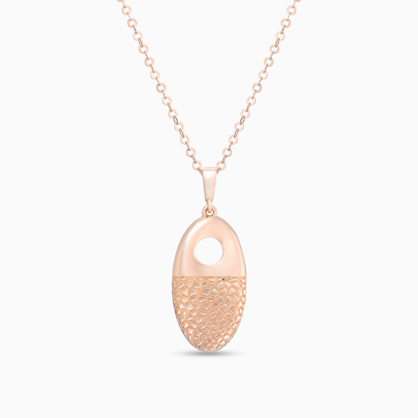 Oval Necklace in 21K Gold Oval Necklace in 21K Gold