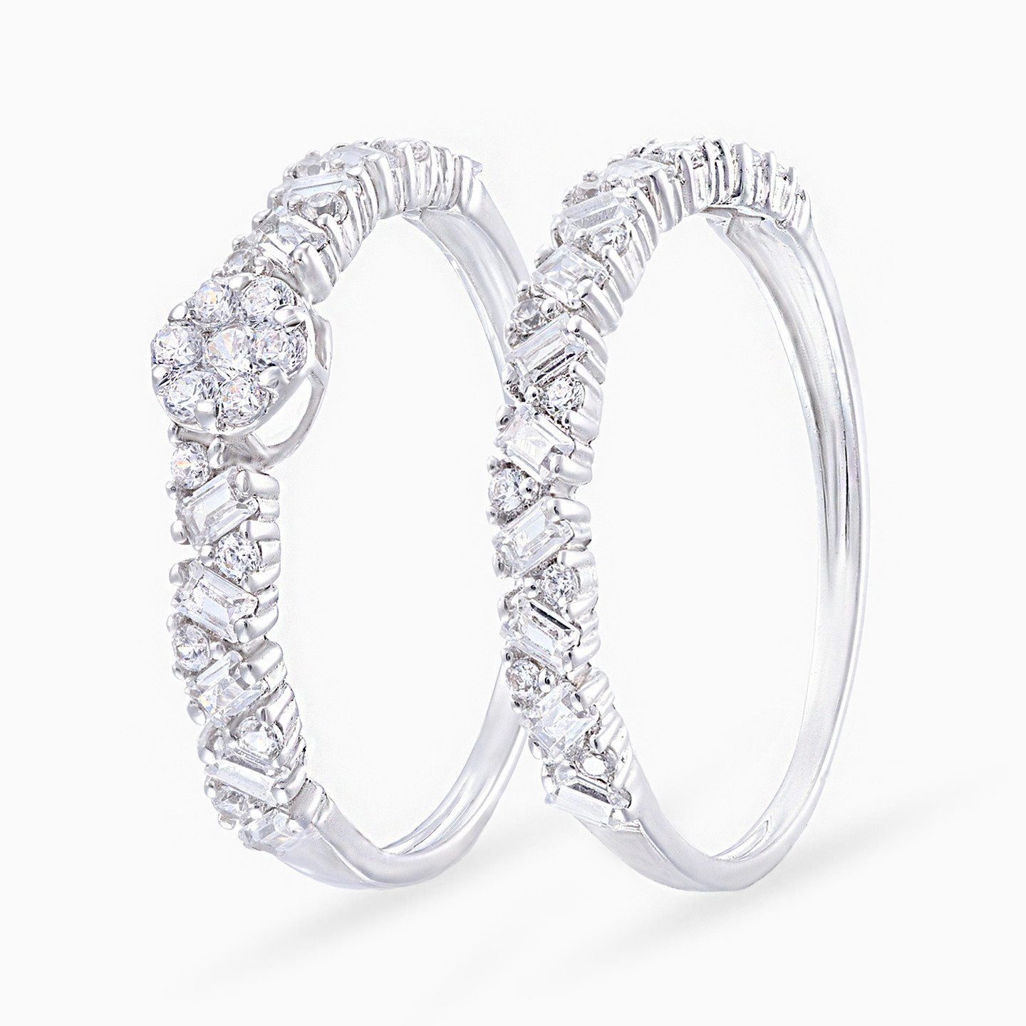 خاتم توينز ذهب عيار 18 قيراط مزين بأحجار الزركون خاتم توينز ذهب عيار 18 قيراط مزين بأحجار الزركون