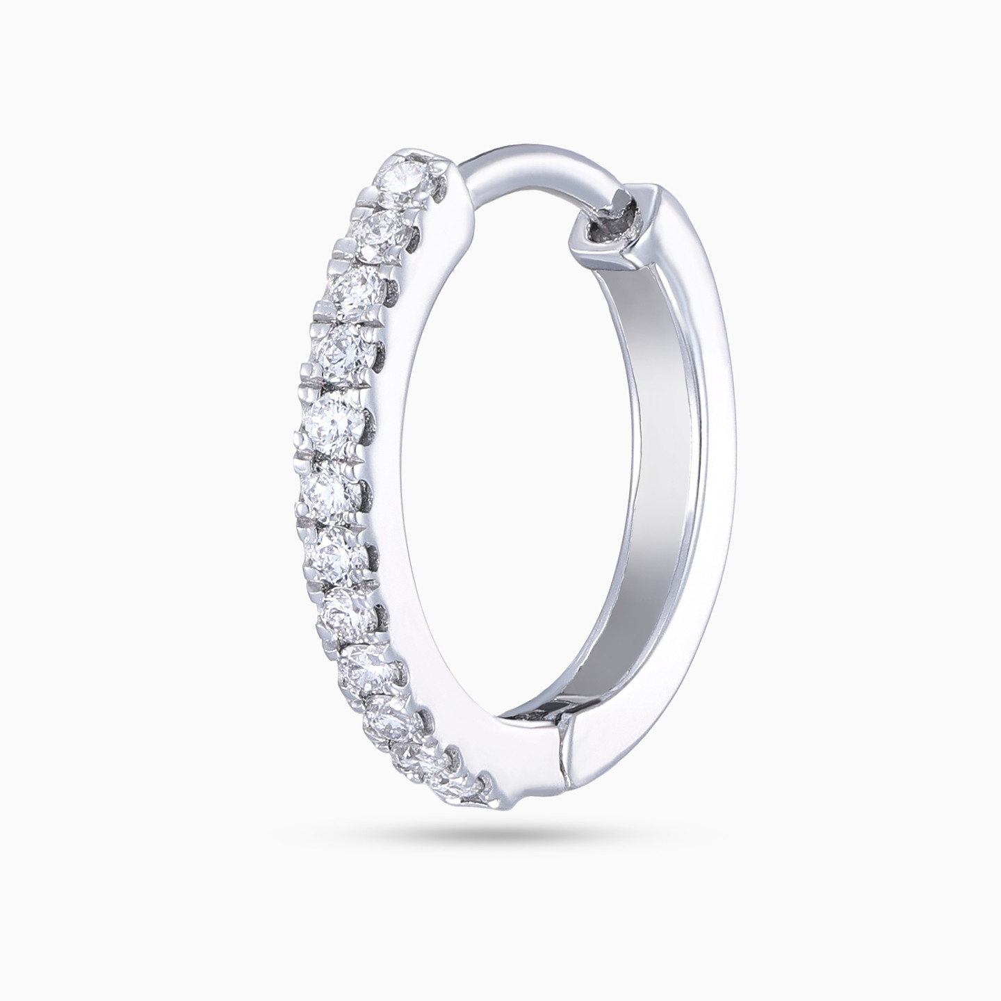 Diamond Hoop Earrings in 18K Gold - 3 Diamond Hoop Earrings in 18K Gold - 3