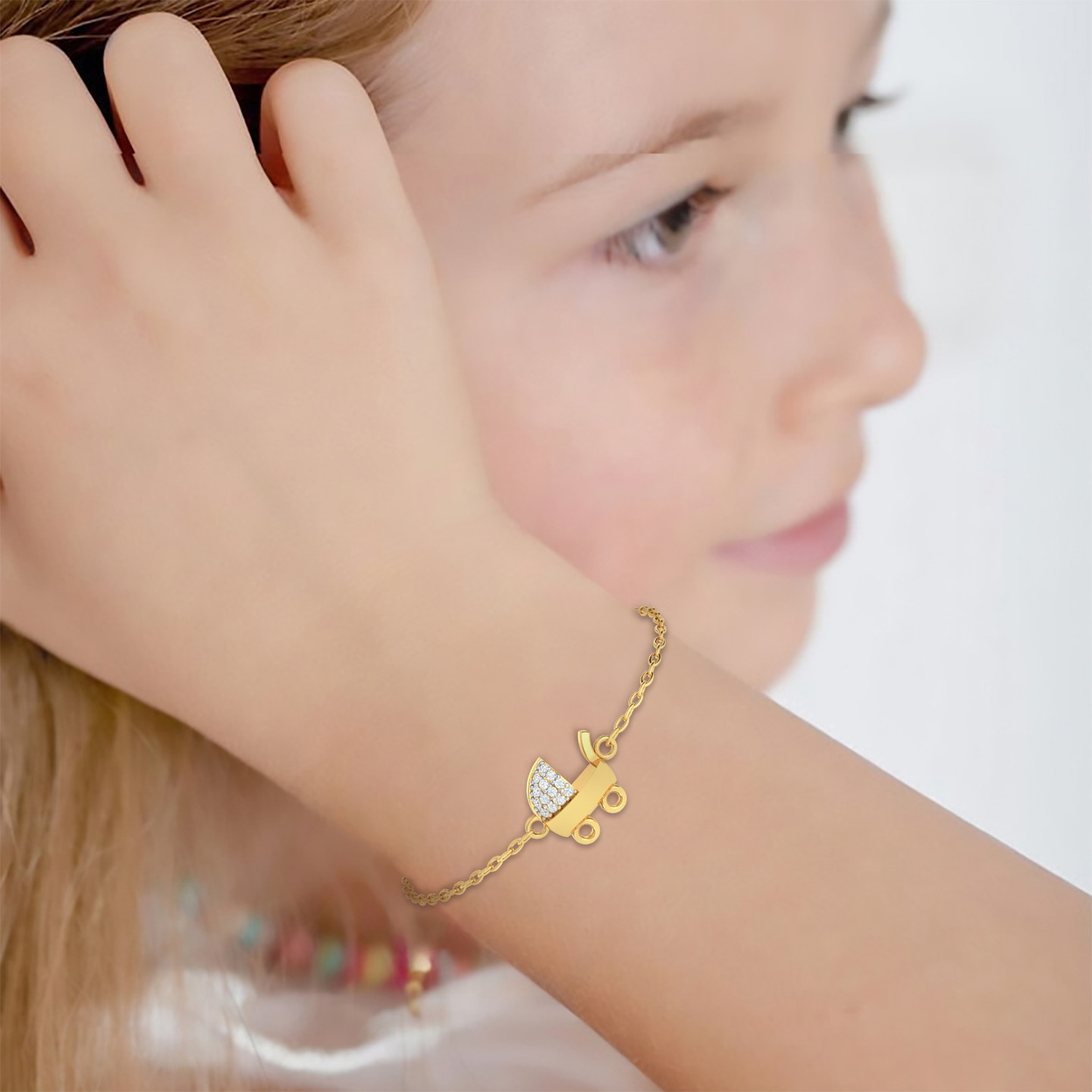 Kids Stroller Diamond Chain Bracelet in 18K Gold - 2 Kids Stroller Diamond Chain Bracelet in 18K Gold - 2
