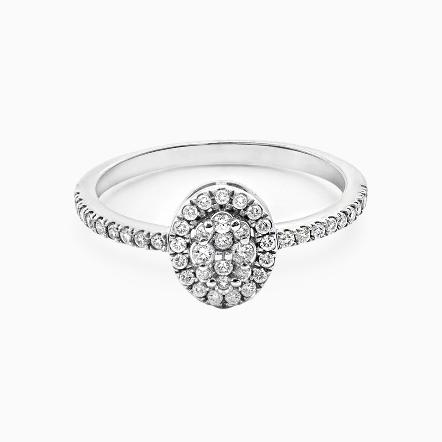 Oval Diamond Ring in 18K Gold - 2 Oval Diamond Ring in 18K Gold - 2