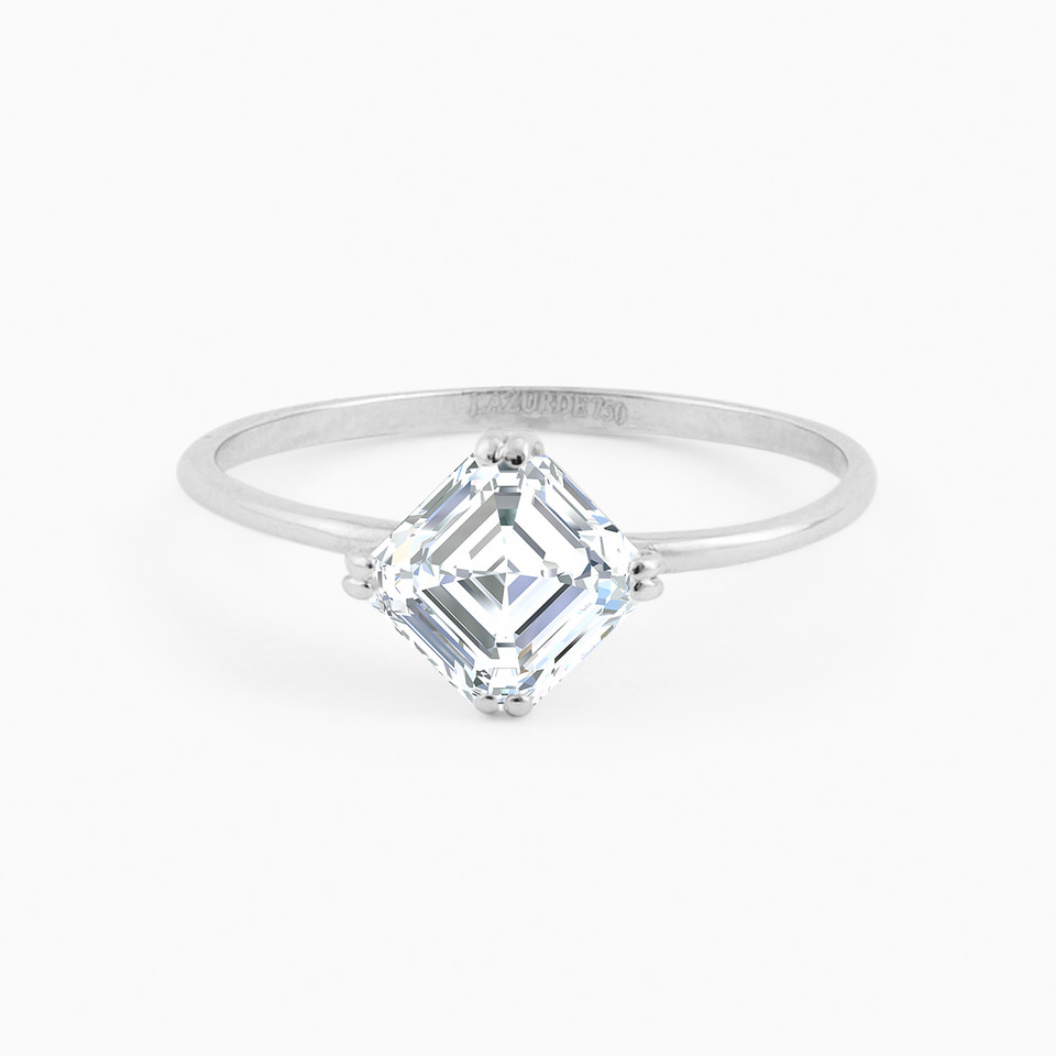 Square Cubic Zirconia Statement Ring in 18K Gold Square Cubic Zirconia Statement Ring in 18K Gold