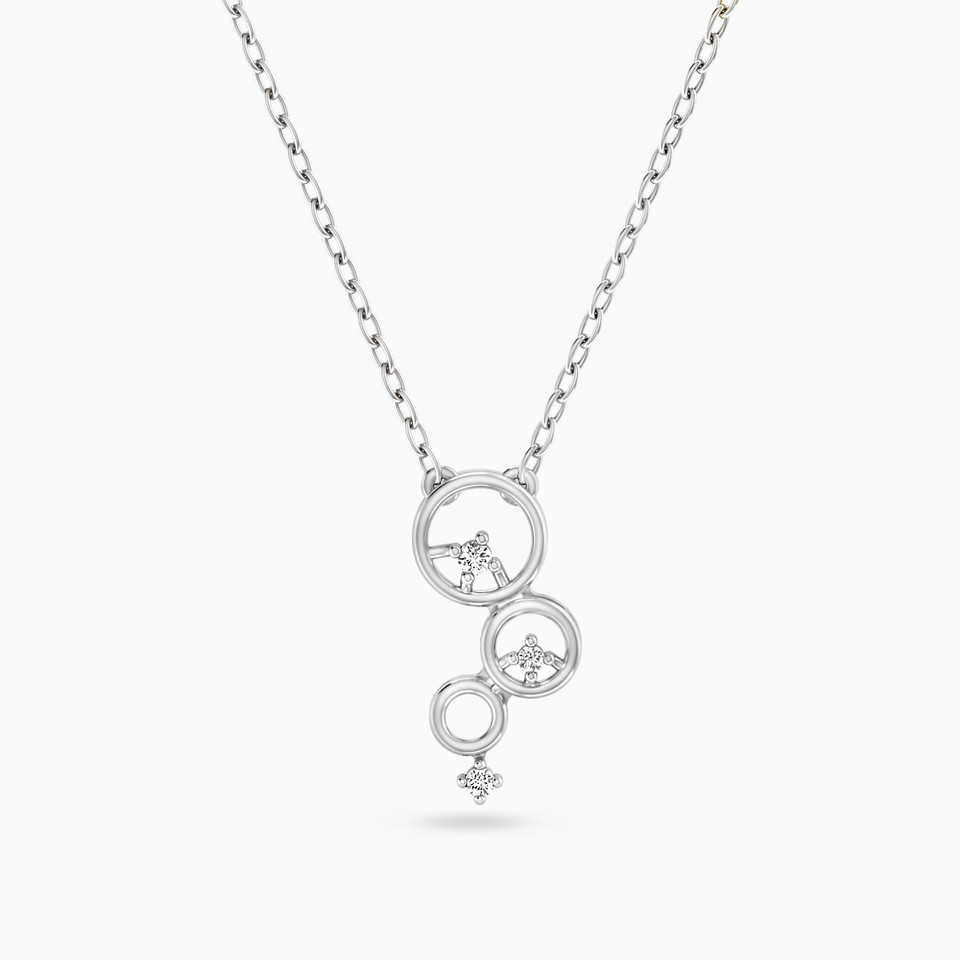 Circle Diamond Necklace in 18K Gold Circle Diamond Necklace in 18K Gold