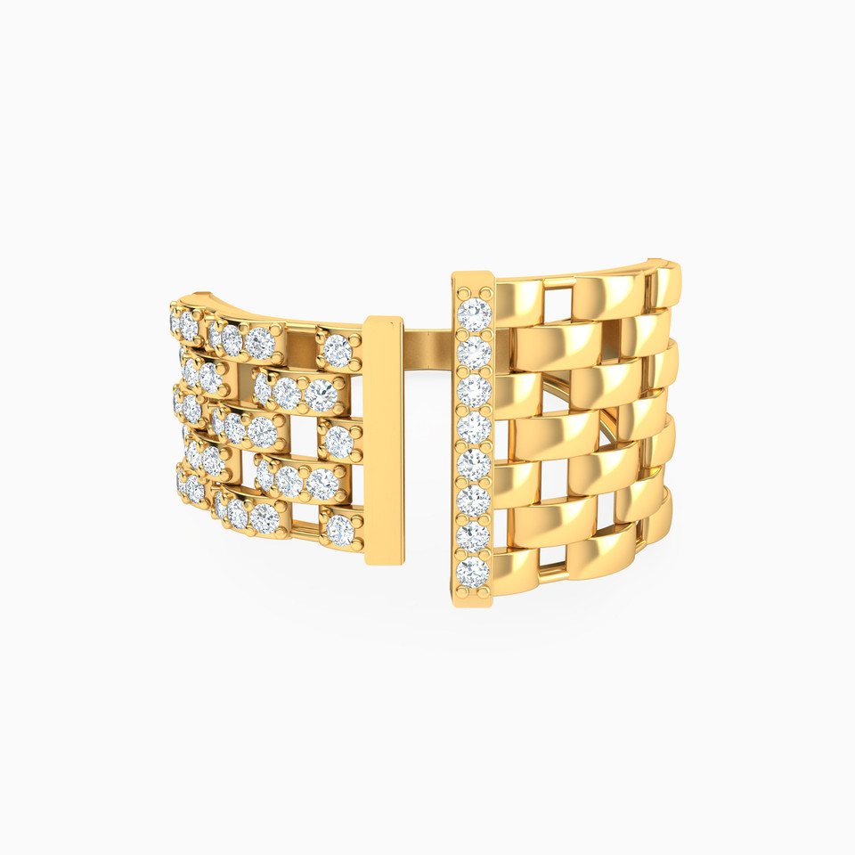 Textured Cubic Zirconia Two headed Ring in 21K Gold Textured Cubic Zirconia Two headed Ring in 21K Gold