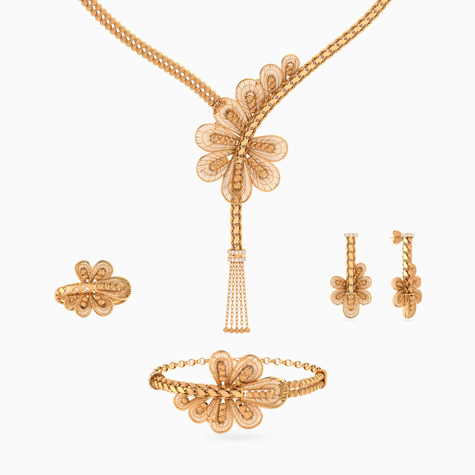 Flower Cubic Zirconia Full Set in 21K Gold (4 Pieces) Flower Cubic Zirconia Full Set in 21K Gold (4 Pieces)