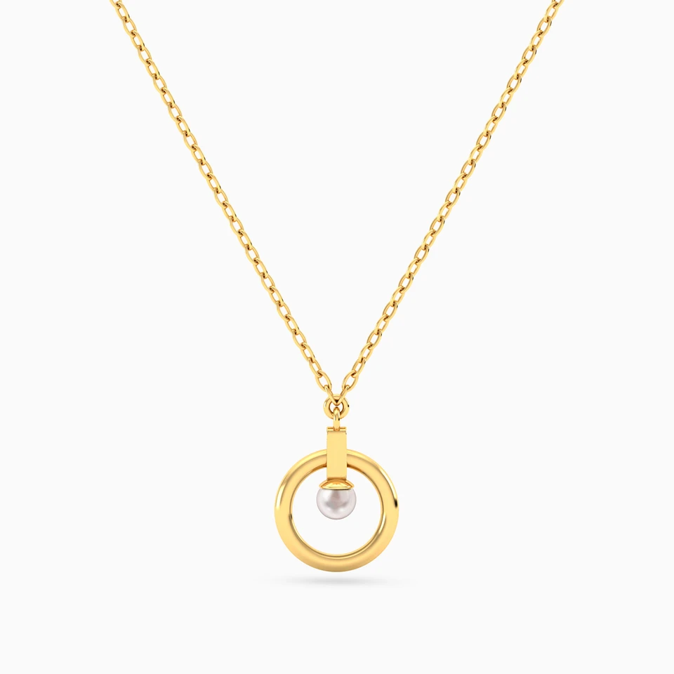 Circular Pearl Necklace in 18K Gold Circular Pearl Necklace in 18K Gold