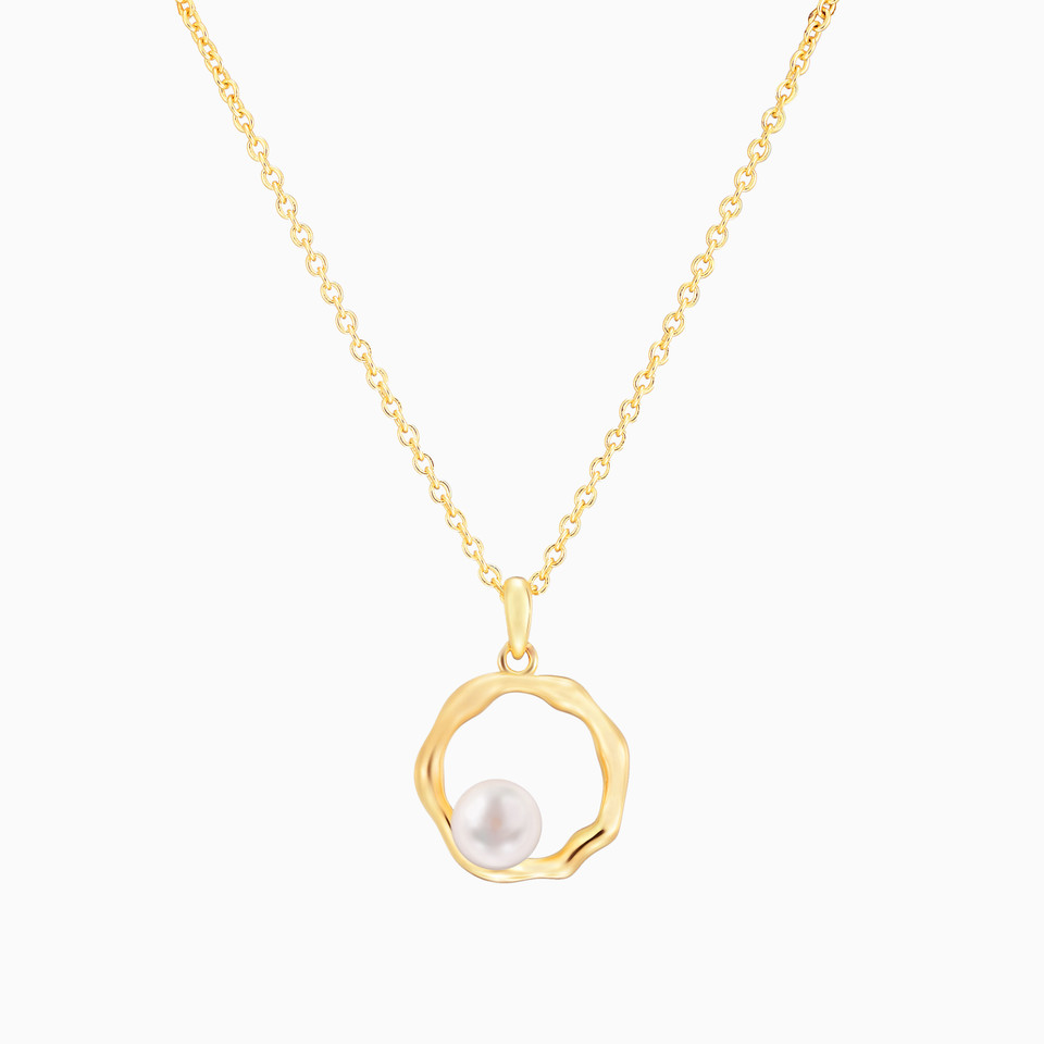 Irregular Circle Pearl Necklace in Yellow Gold Plating Irregular Circle Pearl Necklace in Yellow Gold Plating