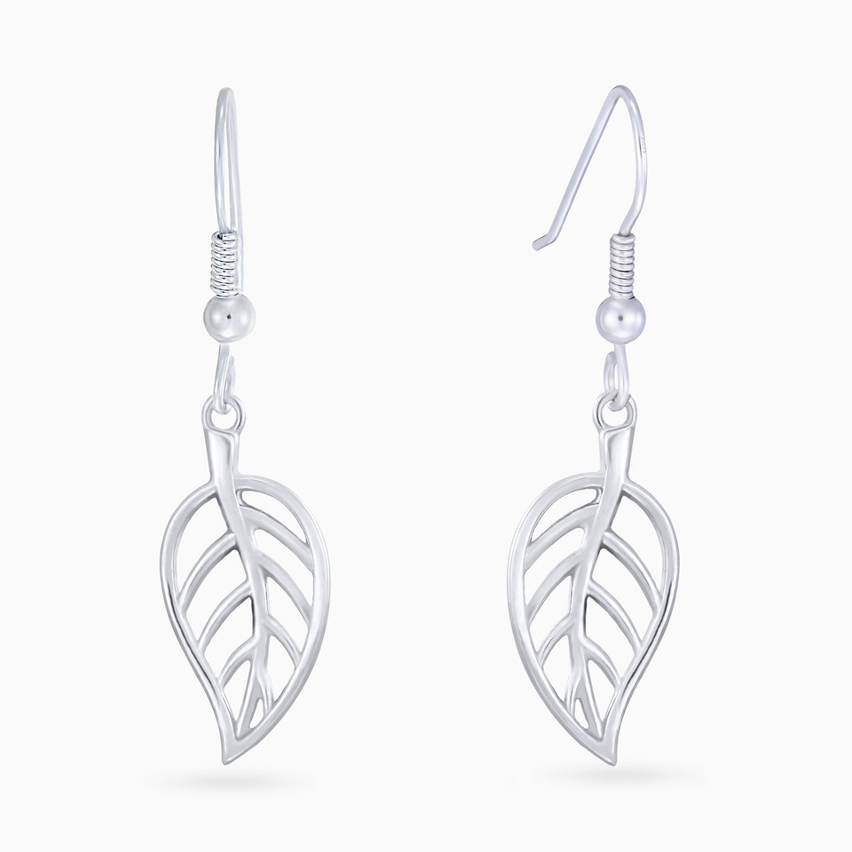 Leaf Drop Earrings in Sterling Silver Leaf Drop Earrings in Sterling Silver