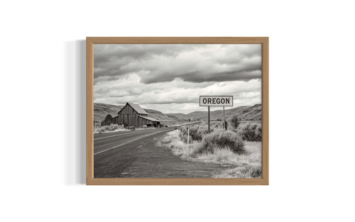 Oregon Vintage Black and White wall art poster print