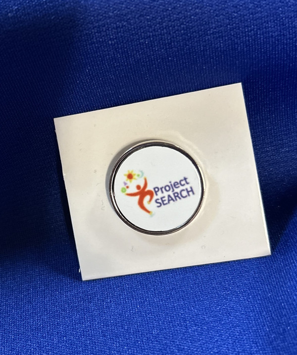 Small 1 inch diameter pin