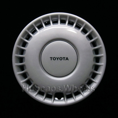 Toyota Camry 15" hubcap 1988-1991 - Professionally Reconditioned
