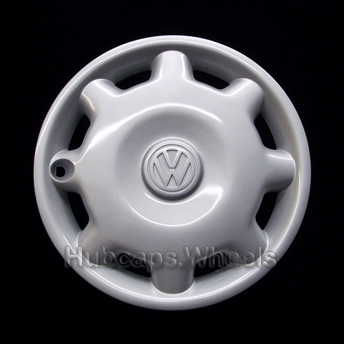Volkswagen Golf, Jetta 14" hubcap 1993-1999 - Professionally Reconditioned - recessed center