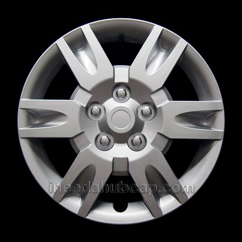 Nissan Altima 2005-2006 Replica Hubcap - 16" Silver