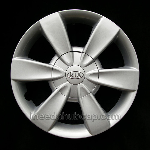 Kia Rio 14" hubcap 2006-2007 - Chrome Logo - Professionally Reconditioned