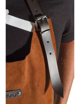 "HANDGEMACHT" HOHE VERARBEITUNGSQUALITÄT, HERGESTELLT IN EUROPA
Lederschürze Cook King