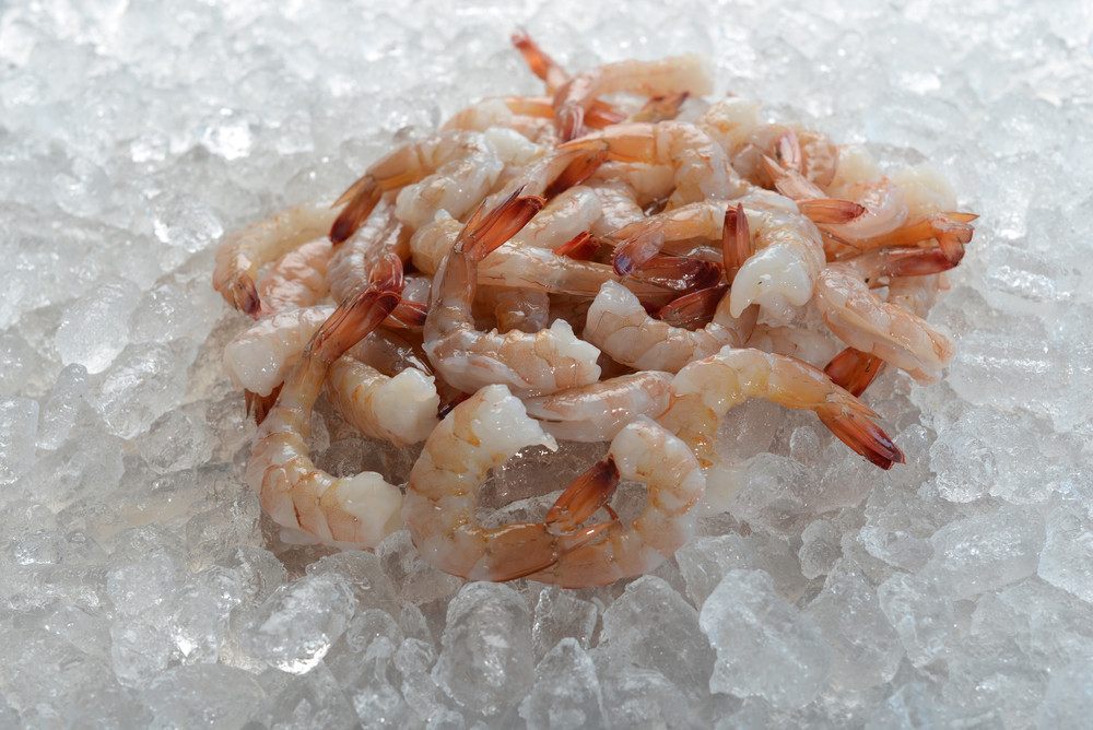 Extra Jumbo 16/20 Peeled & Deveined Tail-On Wild-Caught USA Shrimp  ($25.50/lb)