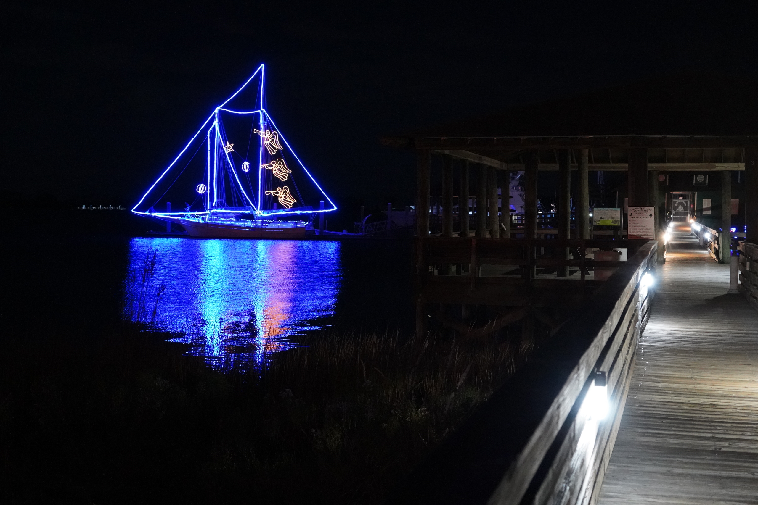 Christmas On The Water Biloxi 2022 Shrimp Boats And Holiday Lights: It's Christmas On The Water In Biloxi -  Biloxi Shrimp Co.