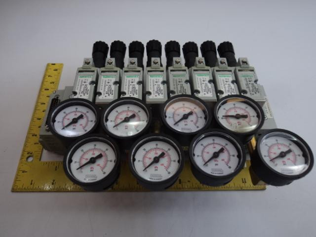LOT OF 8 NUMATICS  AKJDH0002LDRM 041BA400M000061 PNEUMATIC PRESSURE CONTROLLERS 150PSIG-AIR T17161