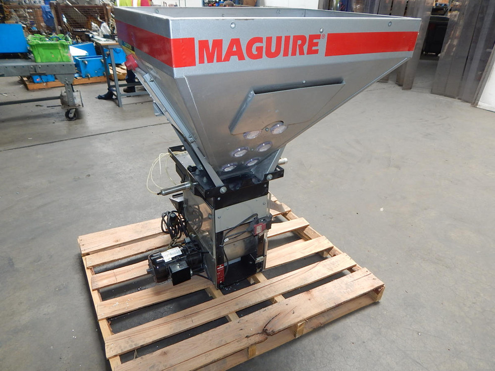 Maguire  WSB-230R  Hopper 28x20 inch  For Sale