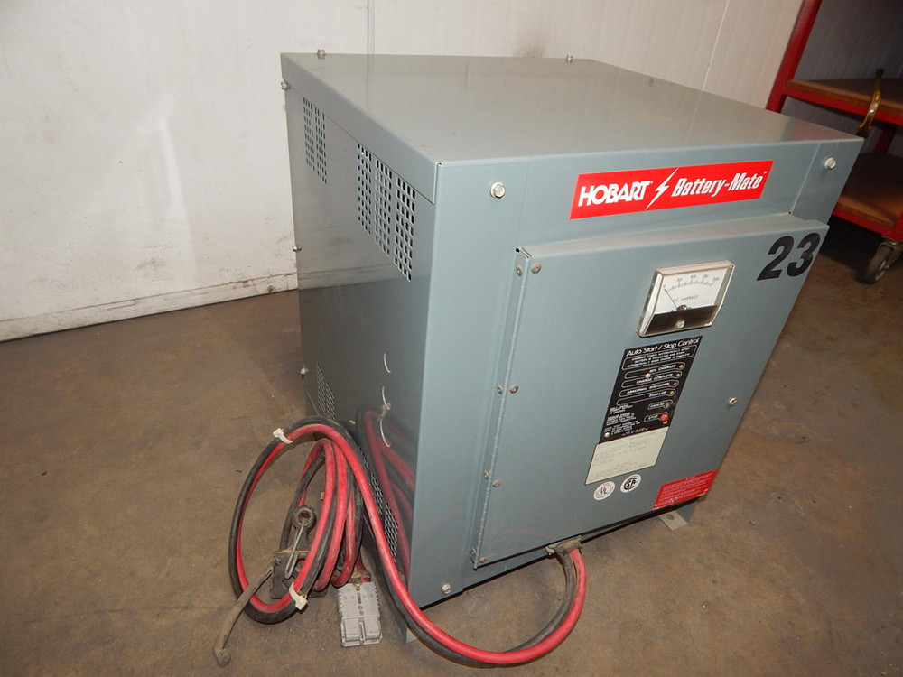 HOBART 750H3-12 24 VOLT FORKLIFT BATTERY CHARGER M3415