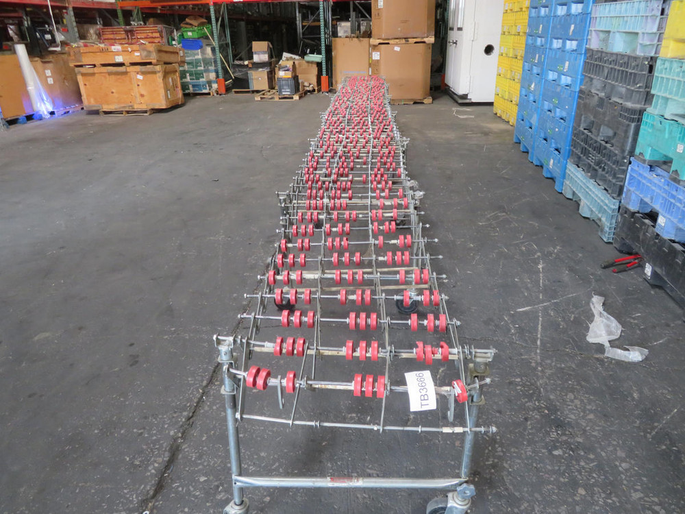 Nestaflex    25 FT x 21 In Roller Conveyor  For Sale