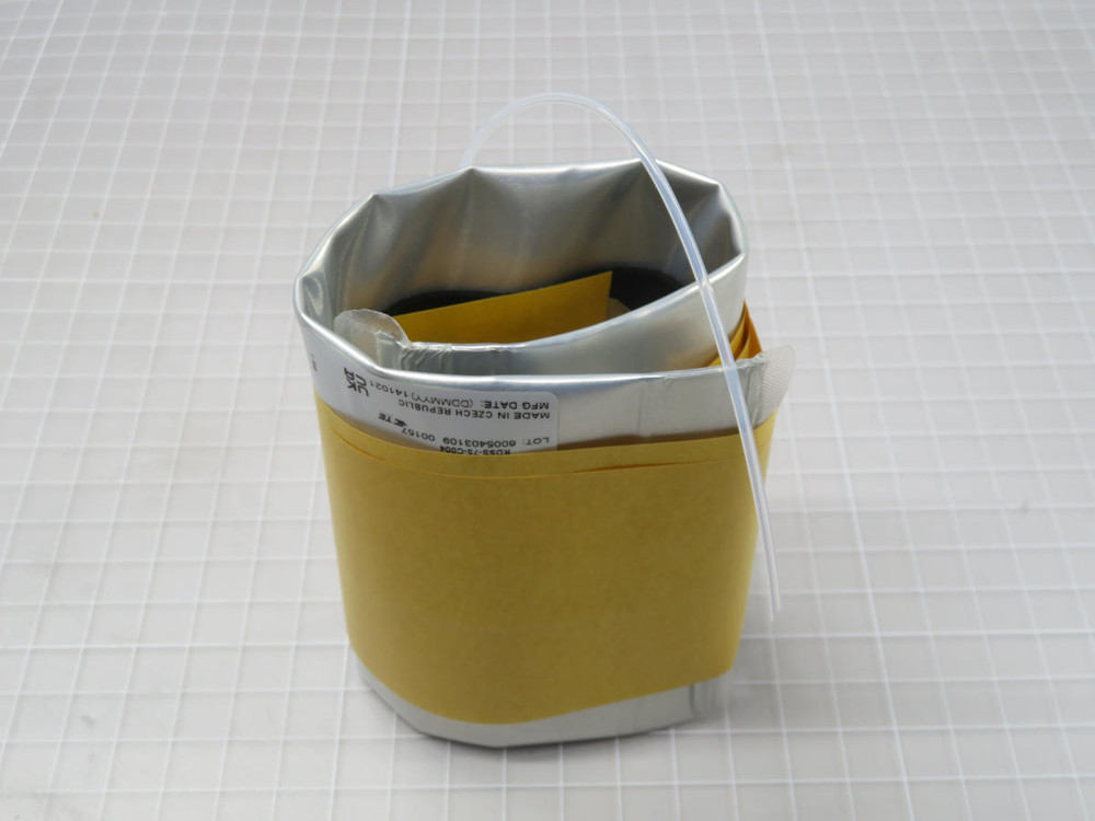 Lot of 80 Raychem  RDSS-75-C004 EG7915-000 Cable Clip Duct Sealing  For Sale