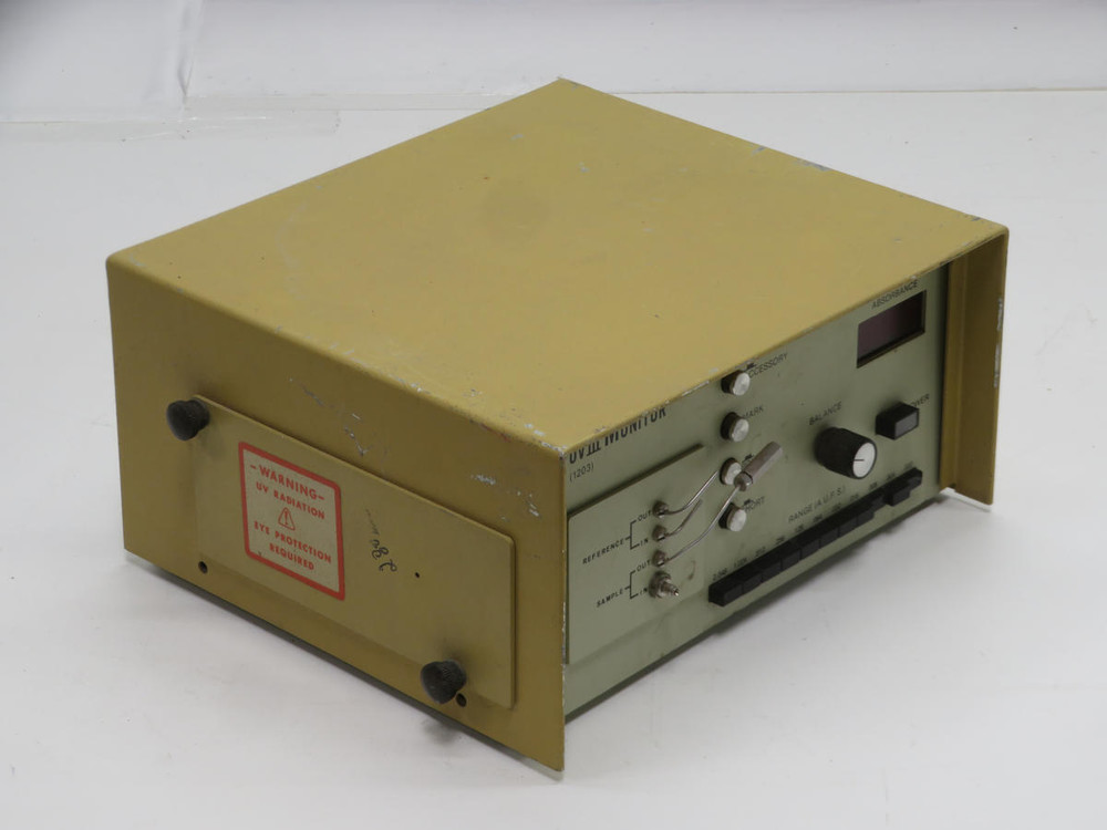LABORATORY DATA CONTROL 920084 UVIII MONITOR T208035
