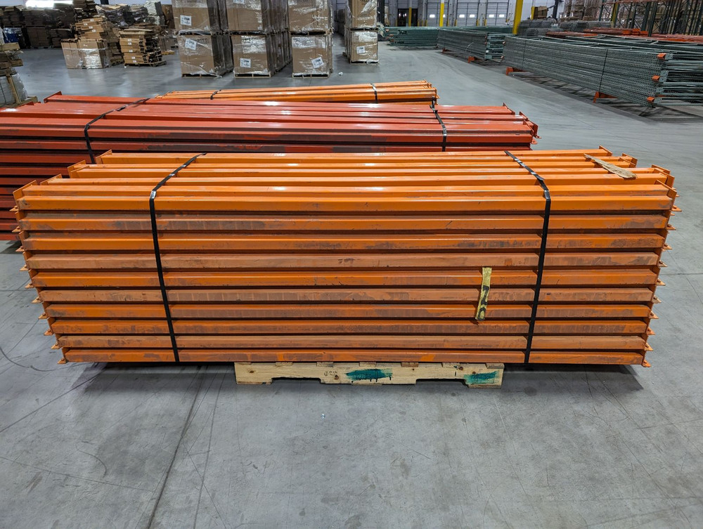 8.5 FT X 4 IN ORANGE TEARDROP BEAM (ZB2714)