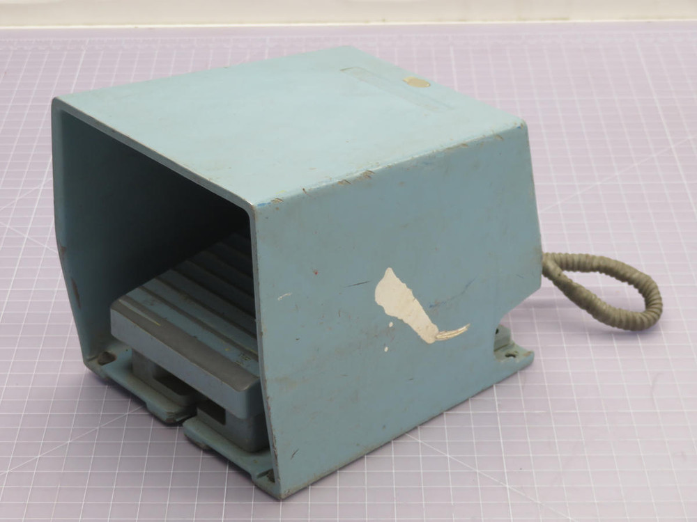 TELEMECANIQUE  XPE-M310  FOOT SWITCH  For Sale
