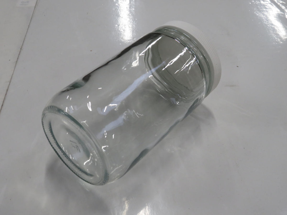 Lot of 12 Wheaton  W216923   Valu-Bulk Box Of 12 Straight Sided Clear Glass 32Oz Jar  For Sale