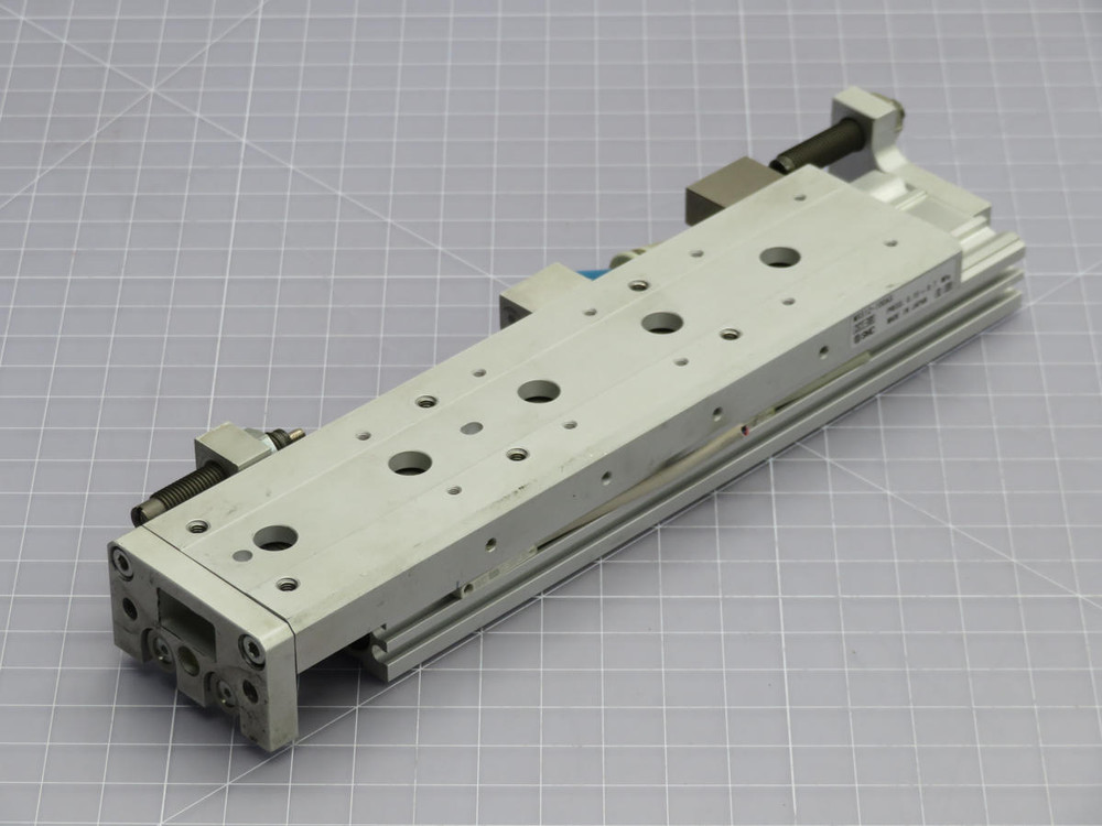 SMC  MXS12-100AS
 2C1-8R
 PNEUMATIC CYLINDER  For Sale