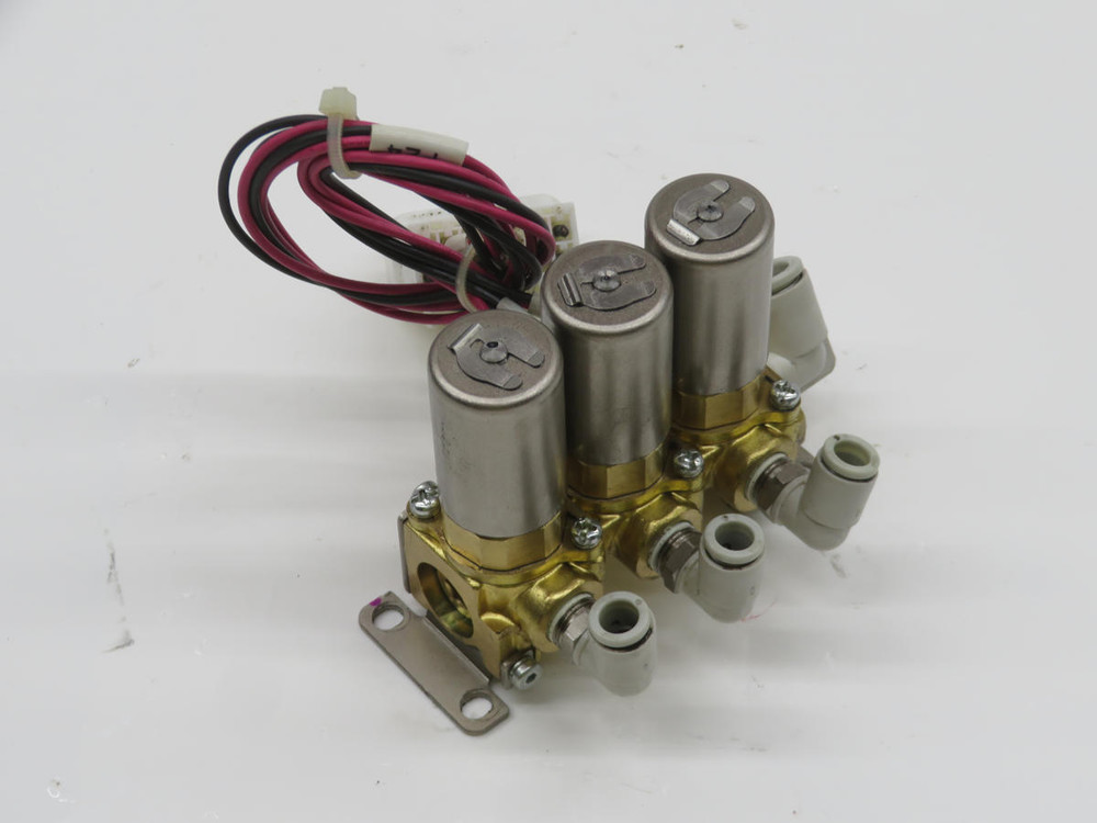 SMC  VDW23-5G-1  Compact Direct Acting 2-Port Solenoid Valve for Water/Air  For Sale