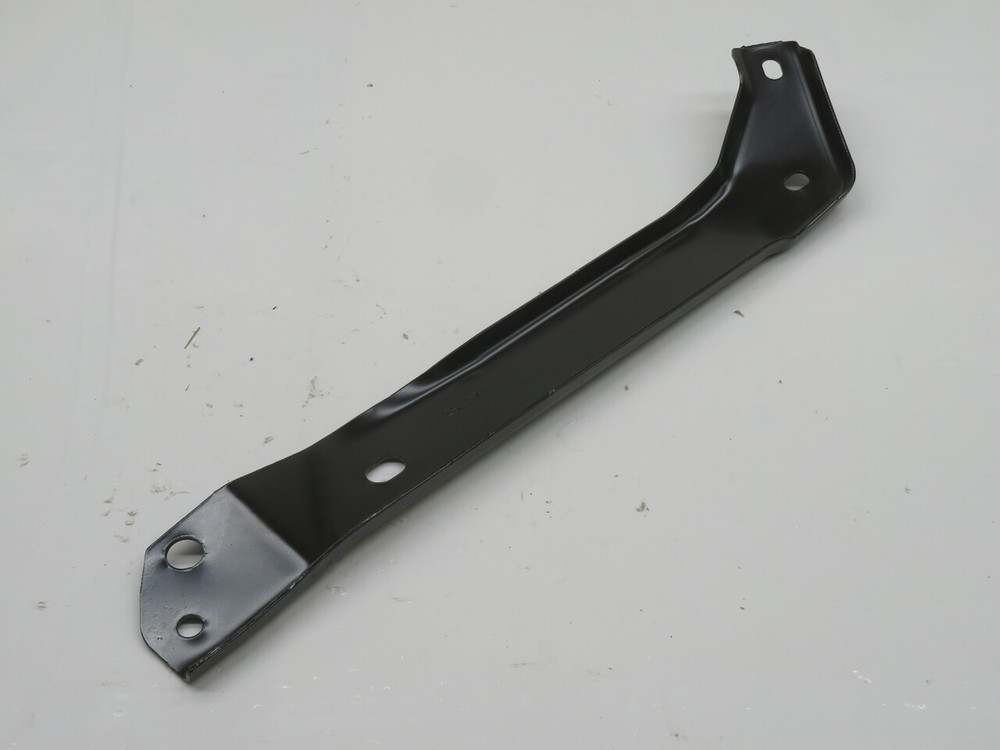 FORD F81Z-17752-AD BUMPER MOUNTING BRACKET T211856