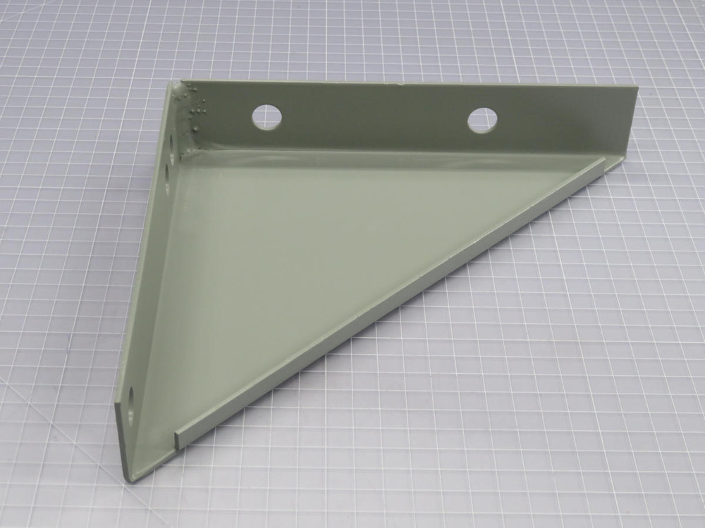 TRIANGLE SLIVER METAL BRACKET T212544