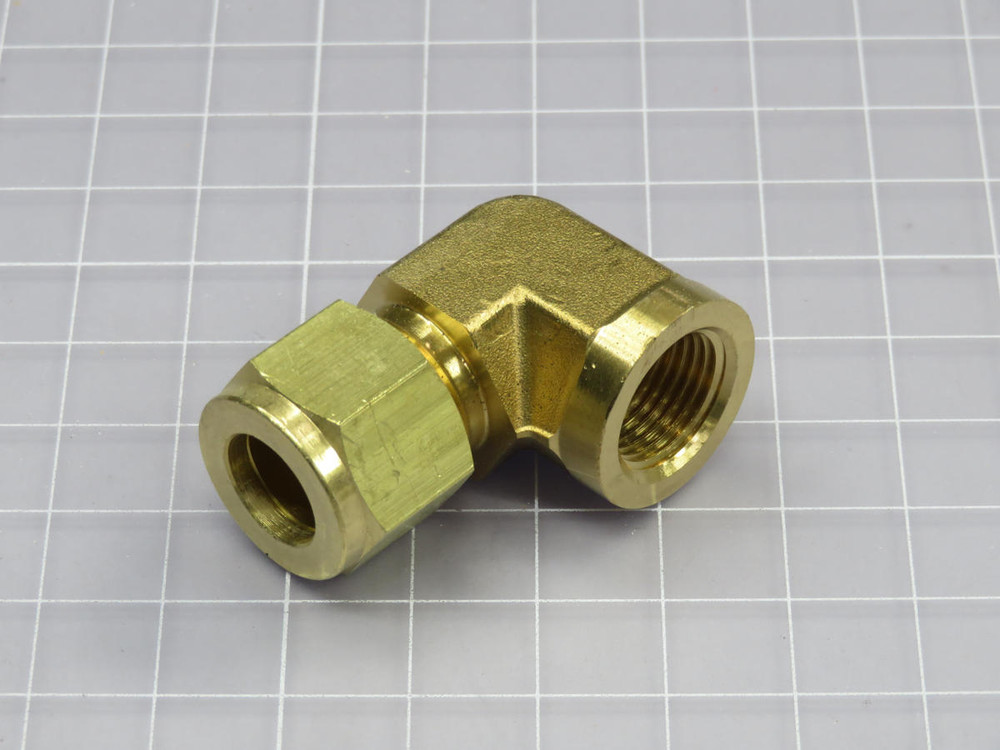 Lot of 3  PARKER  8FEL6N-B  FITTING  For Sale
