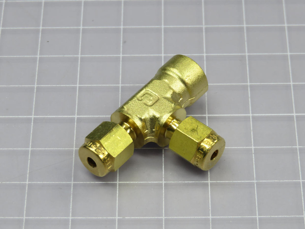 Lot of 5  PARKER  2FRT2N-B  FITTING  For Sale