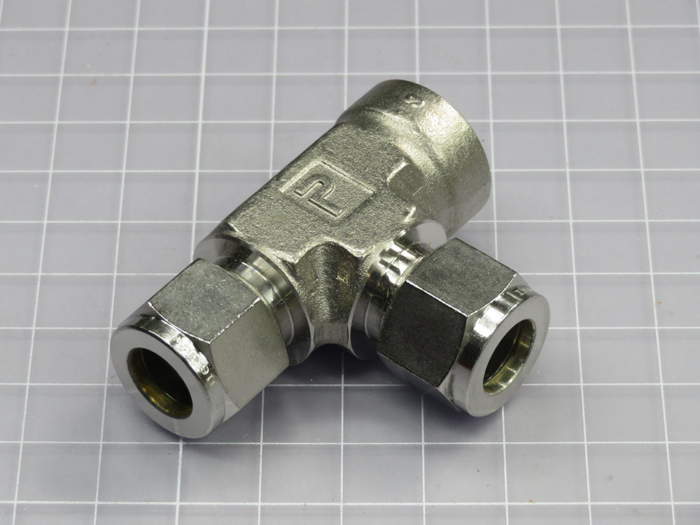 Lot of 5  Parker  8FRT8N-316  Tube Fitting, NPT Female Run Tee  For Sale