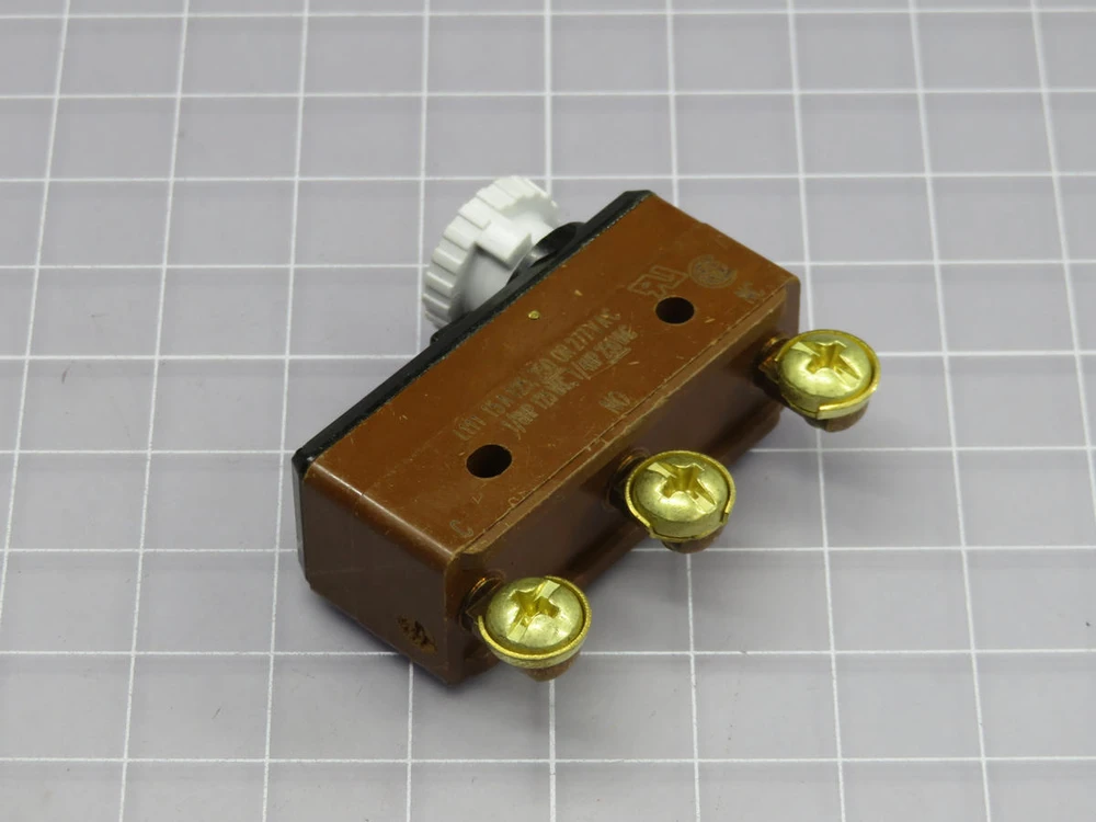 Lot of 11  Honeywell  12BS218  Micro Switch  For Sale