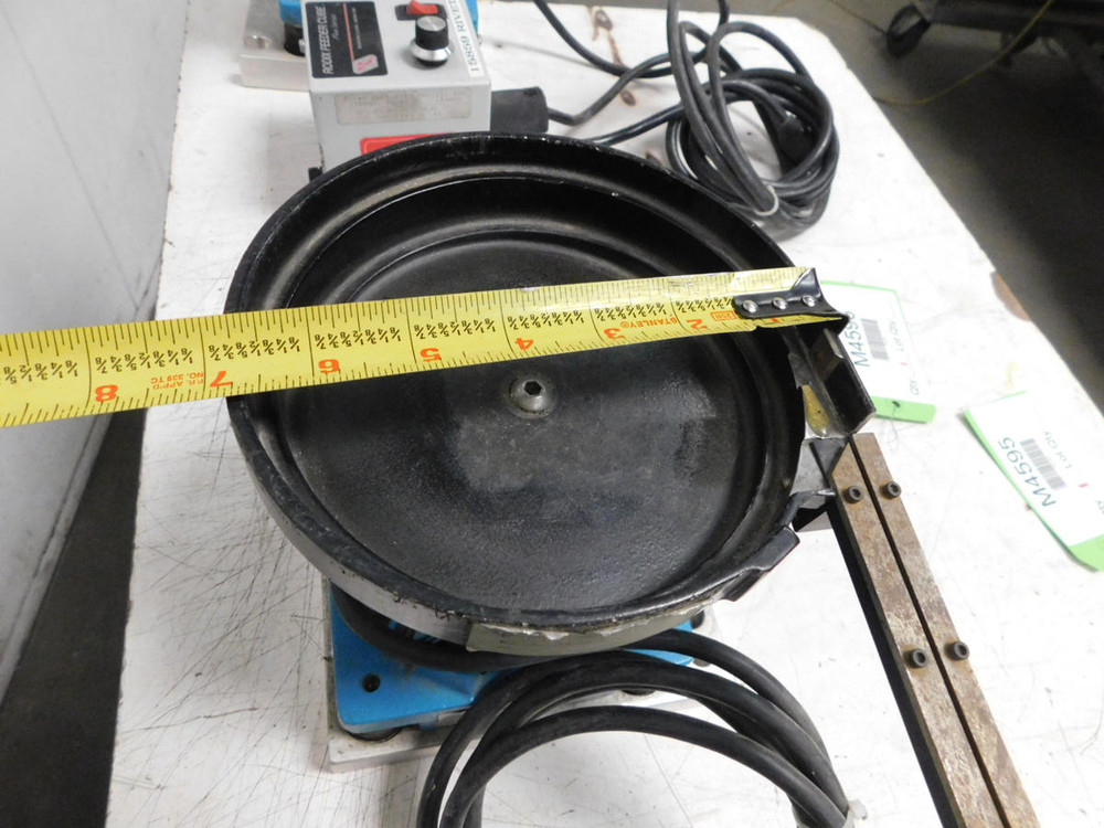 Used SYNTRON, RODIX EB051, FC-40 VIBRATORY MAGNETIC PARTS BOWL FEEDER W ...