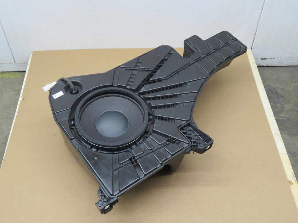 8487 7613 AL_5793_22 RADIO SPEAKER  For Sale