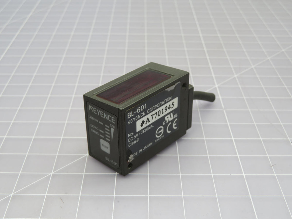 KEYENCE  BL-601  BARCODE SCANNER  For Sale