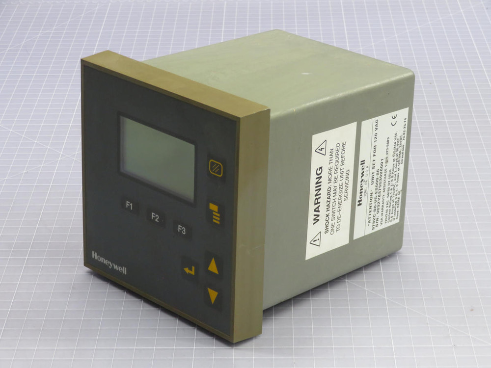 HONEYWELL  9782C-S0-VC-E0000-00  CONDUCTIVITY ANALYZER  For Sale
