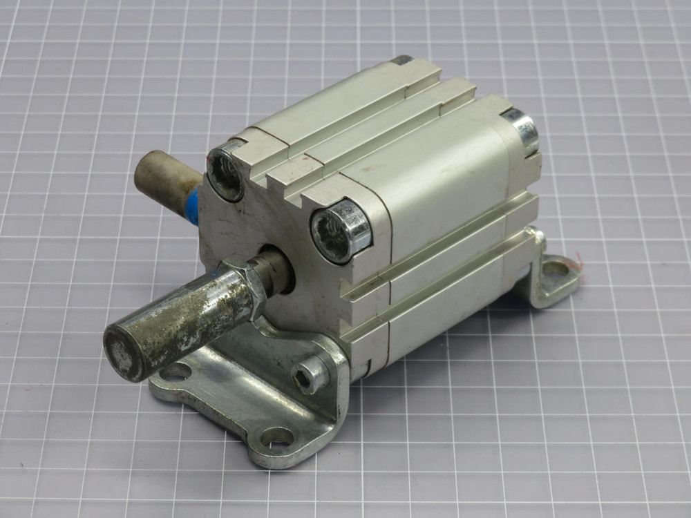 FESTO  ADVU-40-30-A-P-A  COMPACT CYLINDER  For Sale