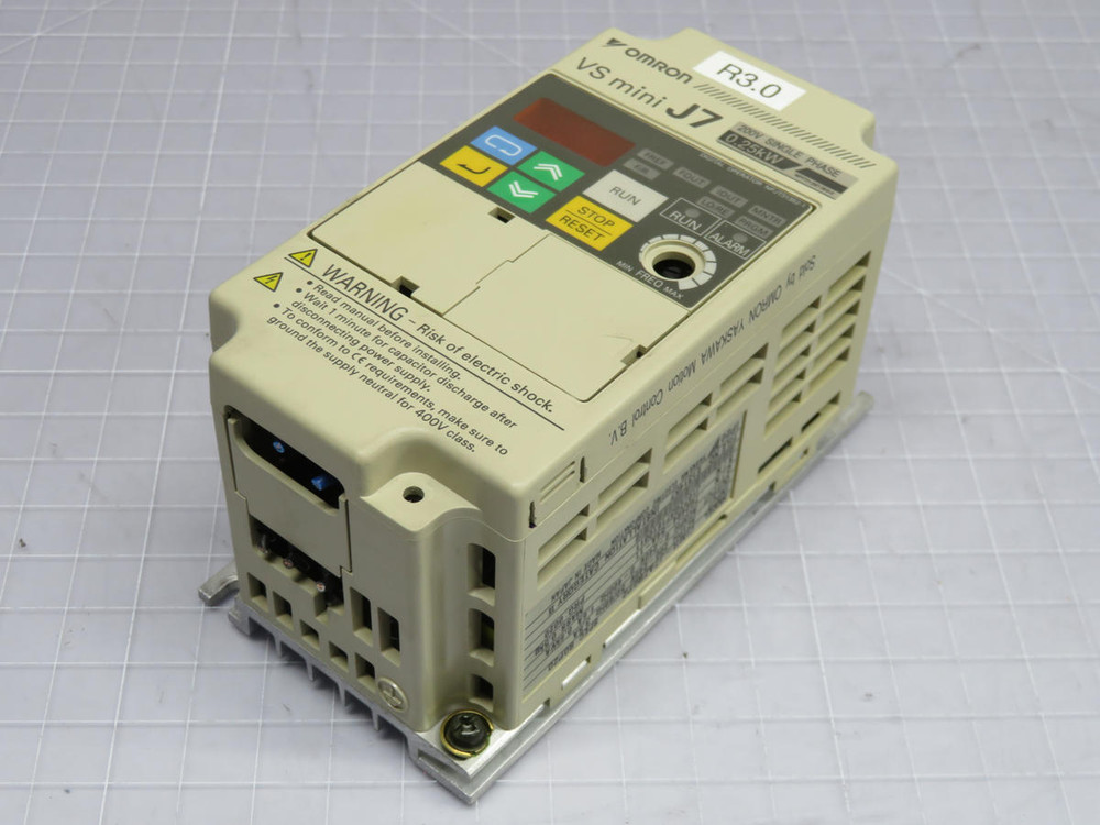 YASKAWA  CIMR-J7AZBOP2    For Sale