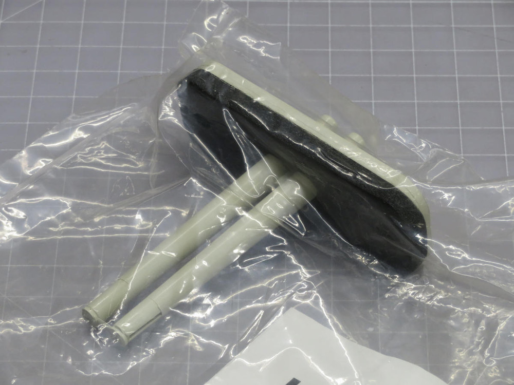 KMC  SSS-1002    For Sale