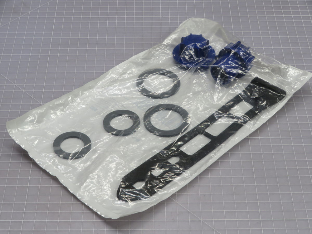 3M  TR-653  CLEANING AND STORAGE KIT  For Sale