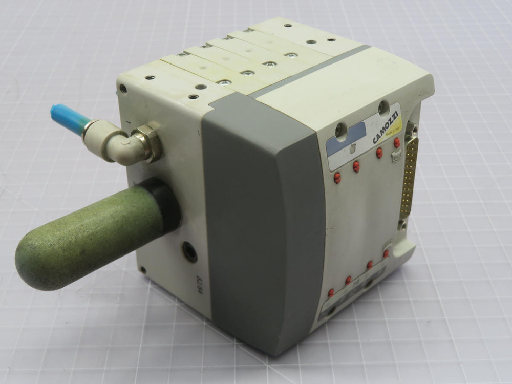 Camozzi  82/84  Valve Island w/ Multipole  For Sale