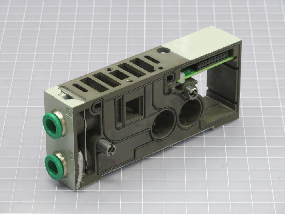 NUMATICS  206-1282 006-157D PNEUMATIC MANIFOLD  For Sale