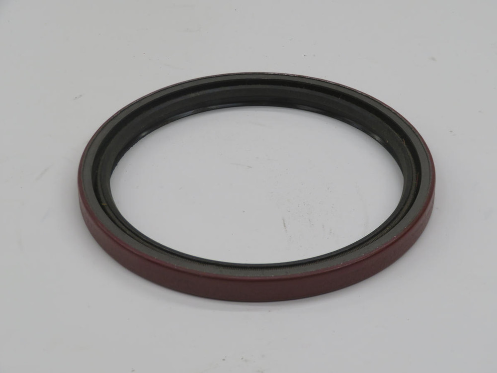 TIMKEN  417551  NITRILE OIL SEAL
41 DESIGN
5.3750 IN SHAFT  For Sale